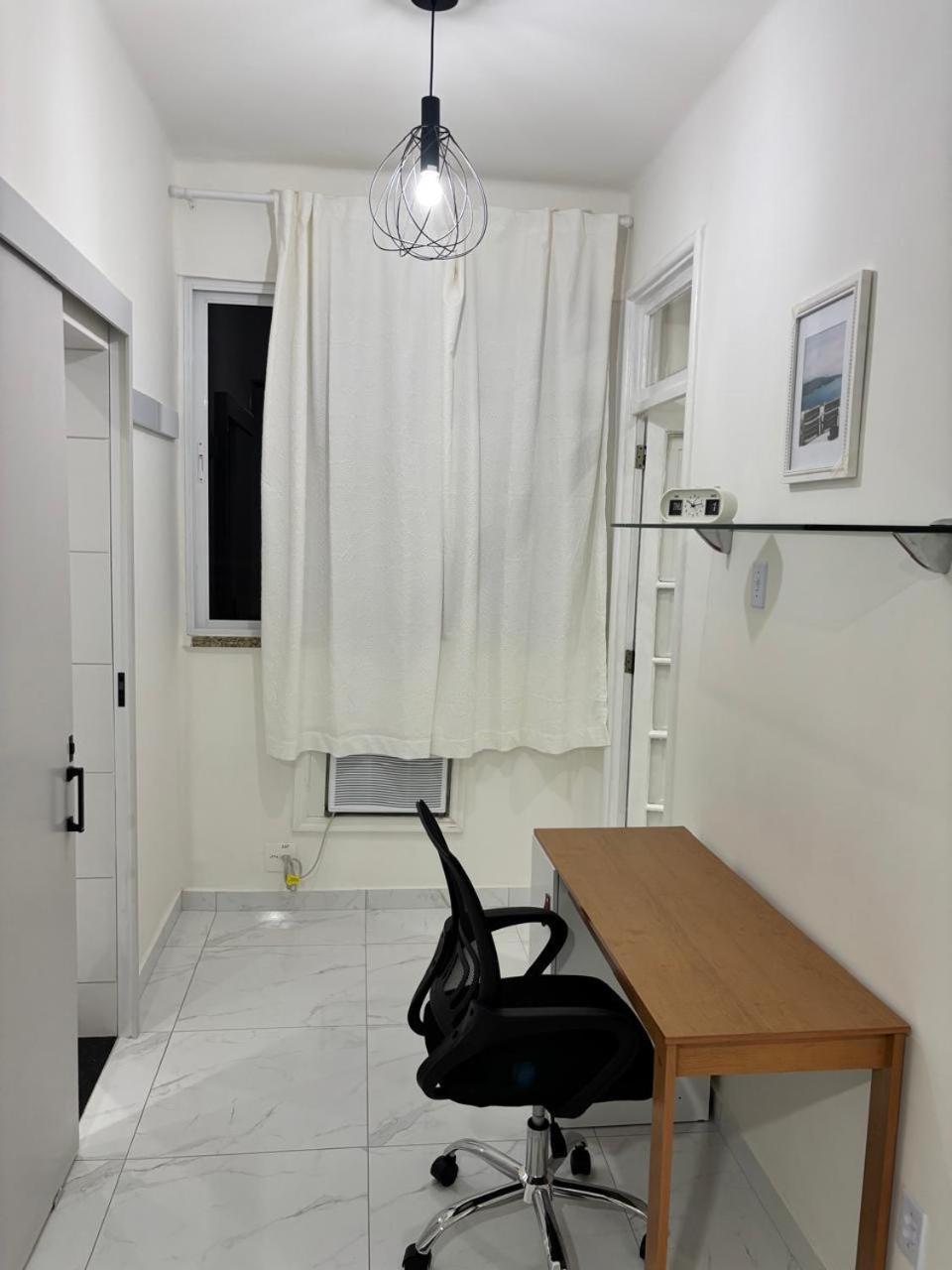 1br Above Historic Roxy Theater! 4 Min Walk To Copacabana Rio de Janeiro