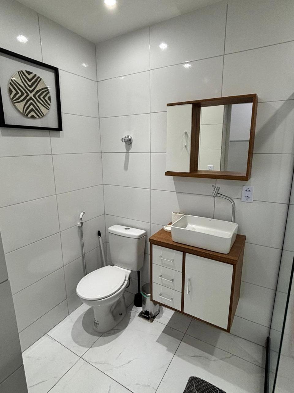 Apartamento 1br Above Historic Roxy Theater! 4 Min Walk To Copacabana *