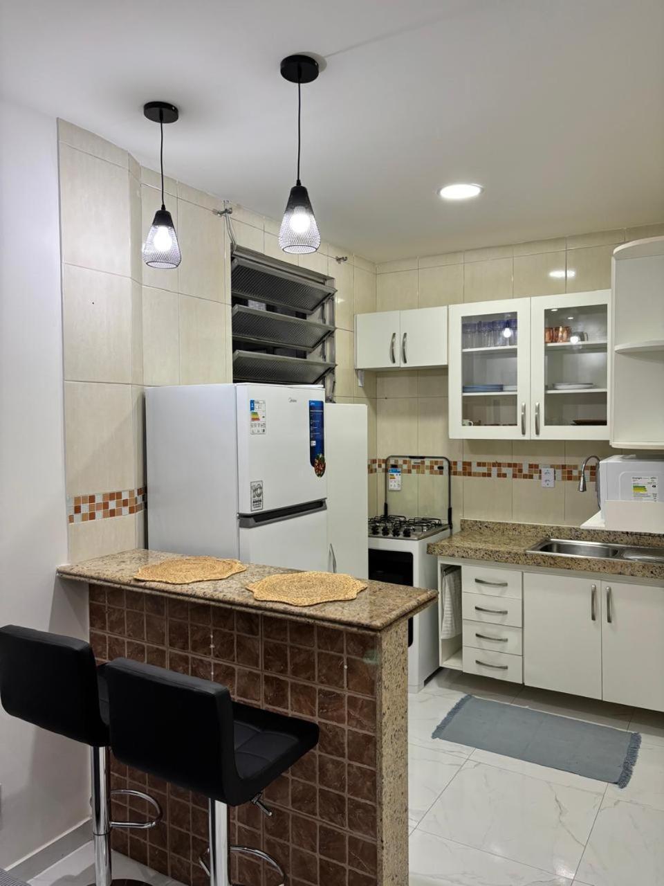 1br Above Historic Roxy Theater! 4 Min Walk To Copacabana Rio de Janeiro