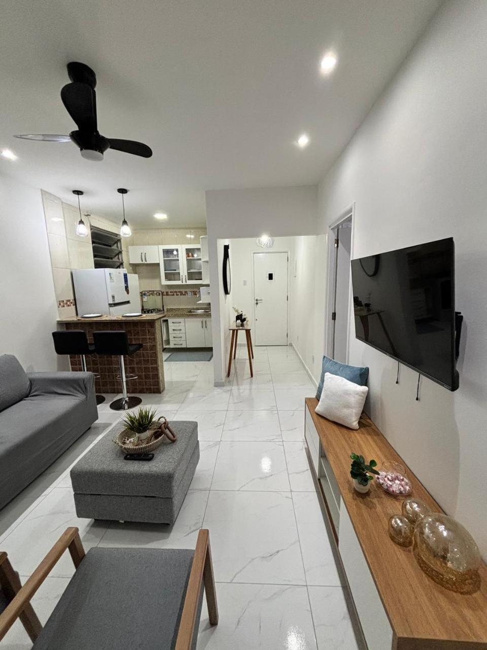 1br Above Historic Roxy Theater! 4 Min Walk To Copacabana